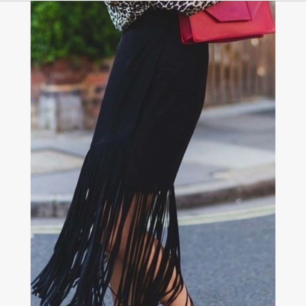 Black fringe skirt